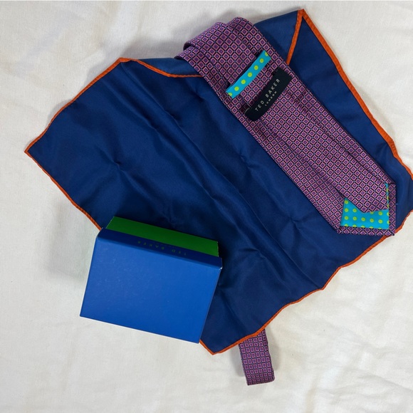 Ted Baker London necktie and pocket square New in Box - Picture 10 of 11